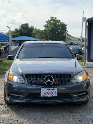 Mercedes-Benz C300 Sport 4Matic Sedan AWD (3.0L 6cyl 7A) 2011 Gray