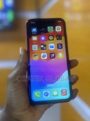 Apple iPhone 11 64 GB Red