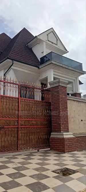 2bdrm Apartment in Lakeview Estate for rent