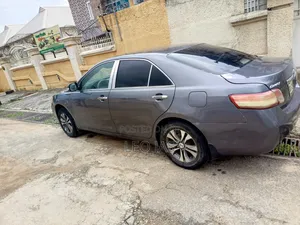 Toyota Camry 2008 Gray