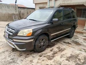 Honda Pilot 2005 Gray