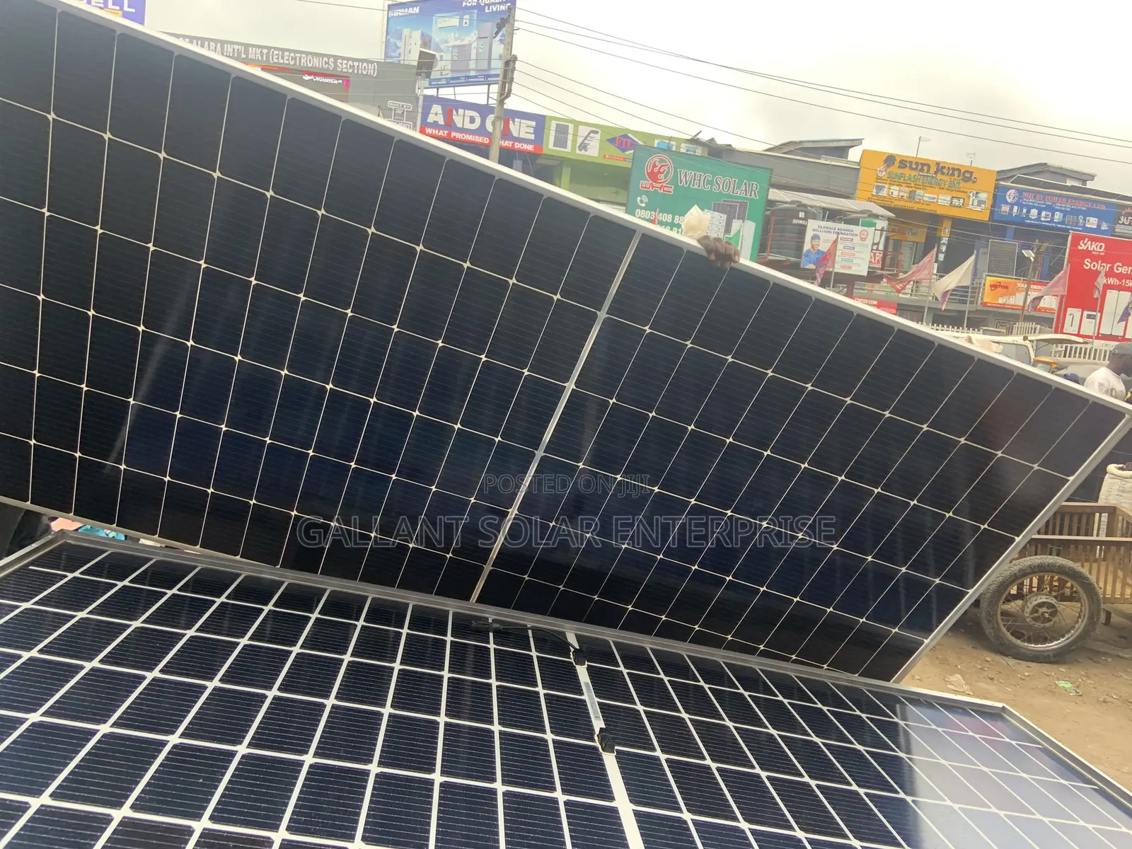 Astronegry Solar Panel 565w