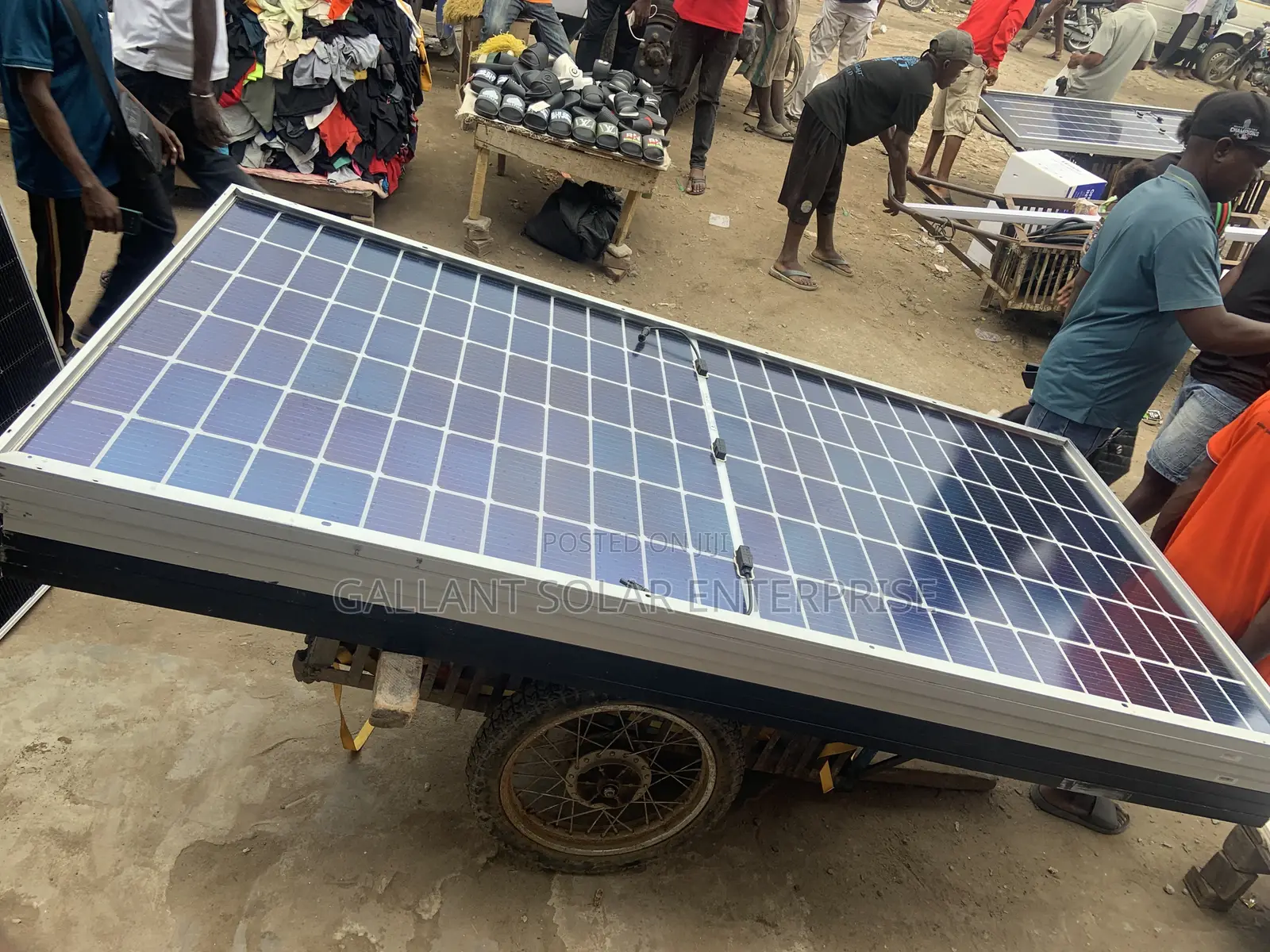 Astronegry Solar Panel 565w