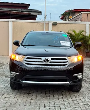 Toyota Highlander 2013 Black