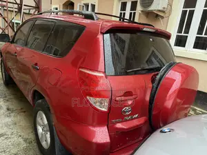 Toyota RAV4 2008 Red