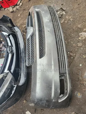Front Foreign Used Bumper for Sienna 2005