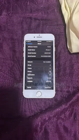 Apple iPhone 7 32 GB Gold