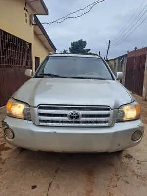 Toyota Highlander 2003 Gold