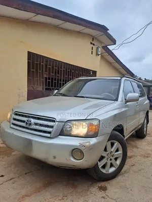 Toyota Highlander 2003 Gold