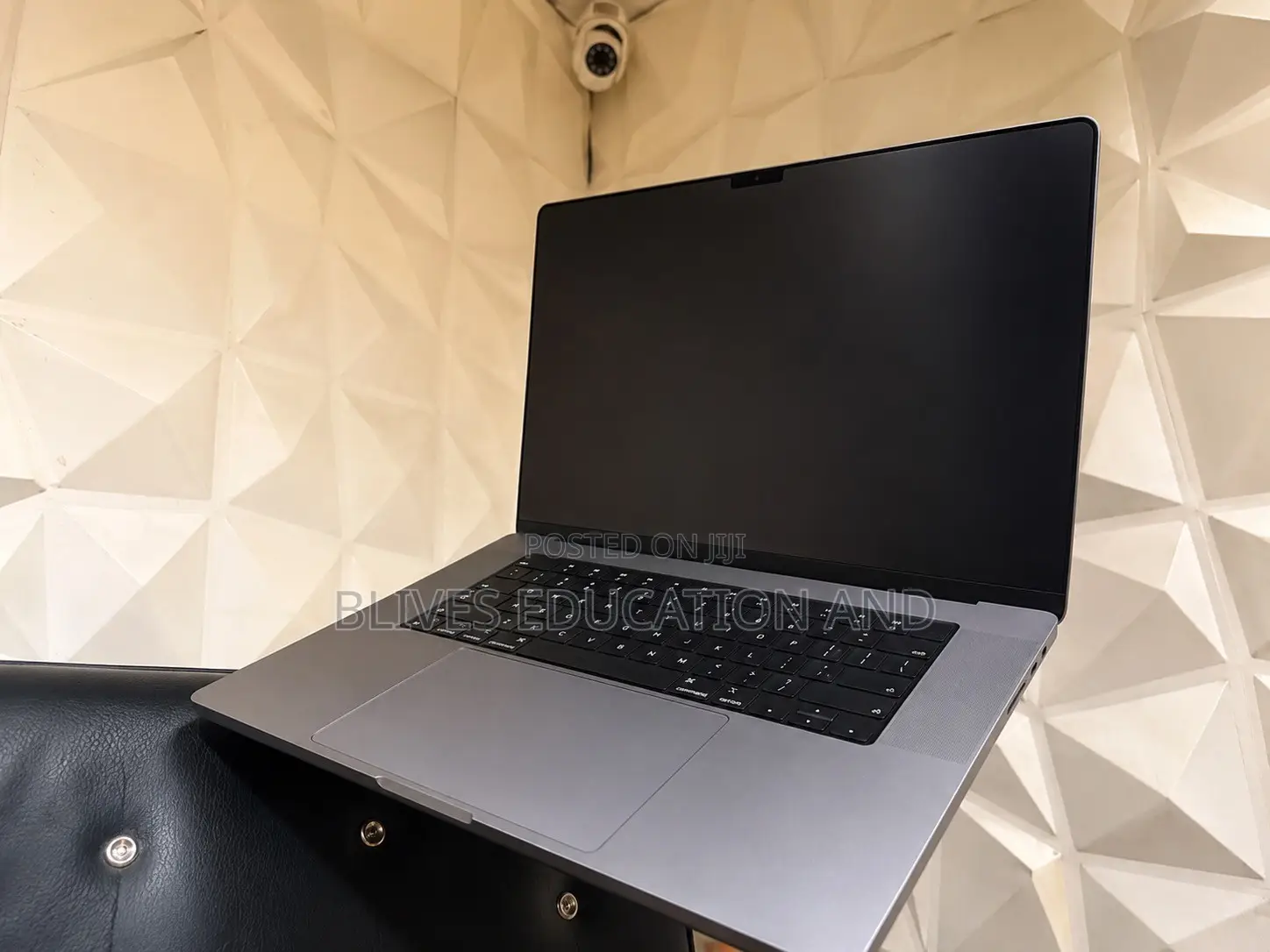 Laptop Apple MacBook Pro 2023 M2 16GB Apple M2 SSD 512GB
