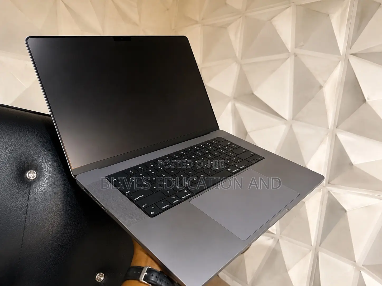 Laptop Apple MacBook Pro 2023 M2 16GB Apple M2 SSD 512GB
