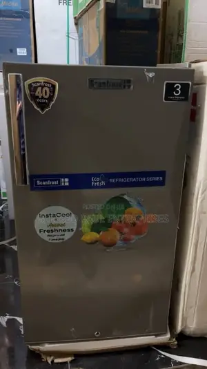 Scanfrost Table Top Fridge