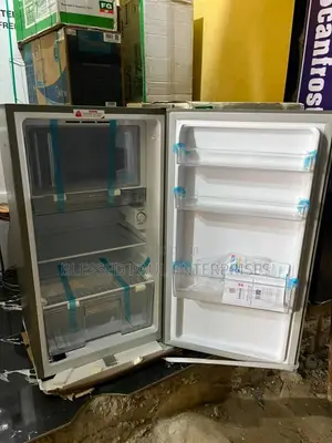 Scanfrost Table Top Fridge