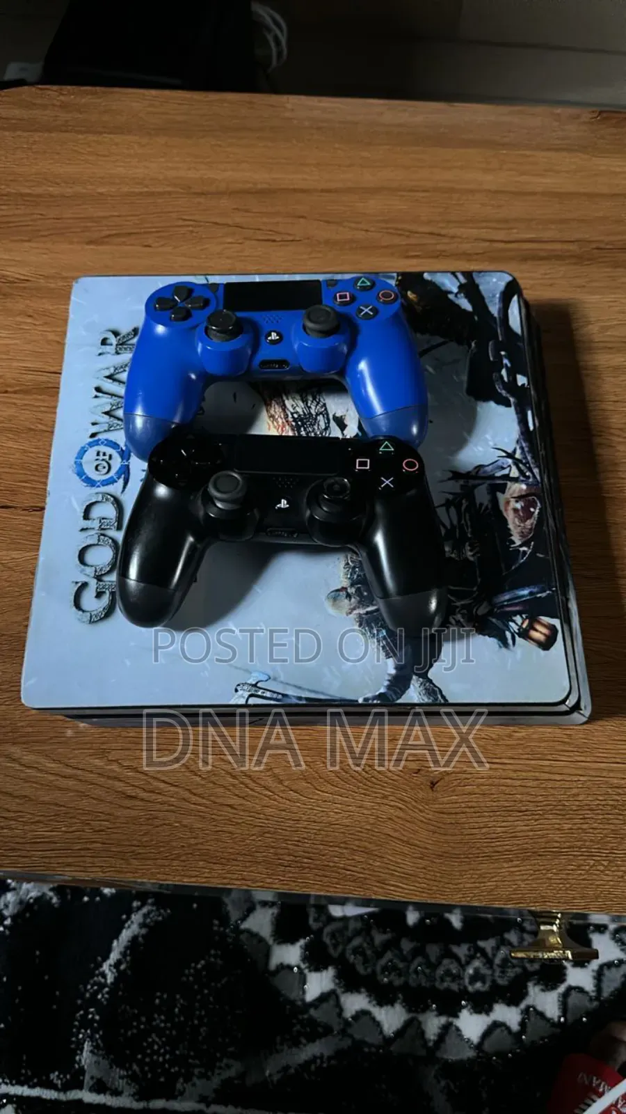Sony PlayStation 4