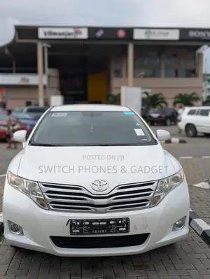 Toyota Venza V6 AWD 2012 White
