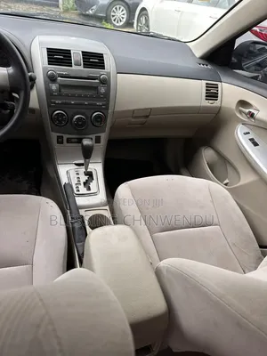 Toyota Corolla 2012 Black