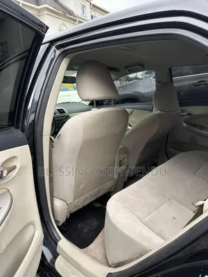 Toyota Corolla 2012 Black