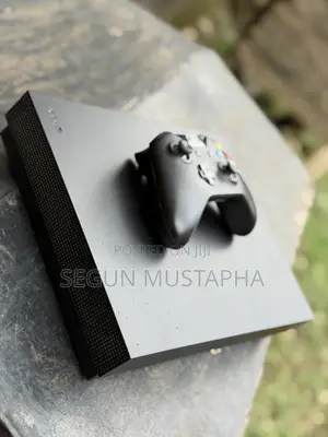 Xbox One X
