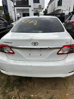 Toyota Corolla 2012 White