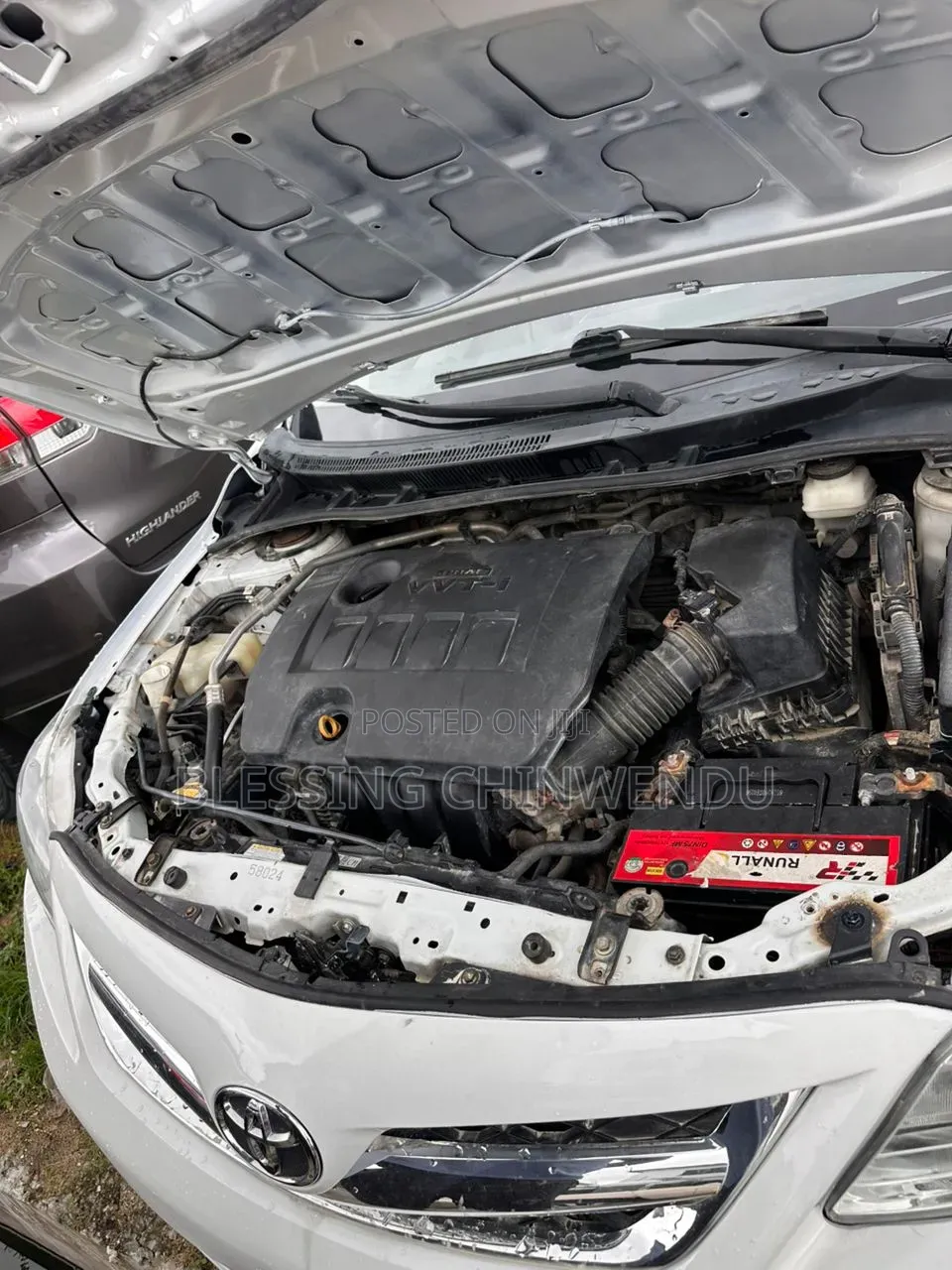 Toyota Corolla 2012 White