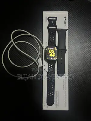 American Used Apple Watch Series 11 46mm GPS + Lte ( Discount Sale)
