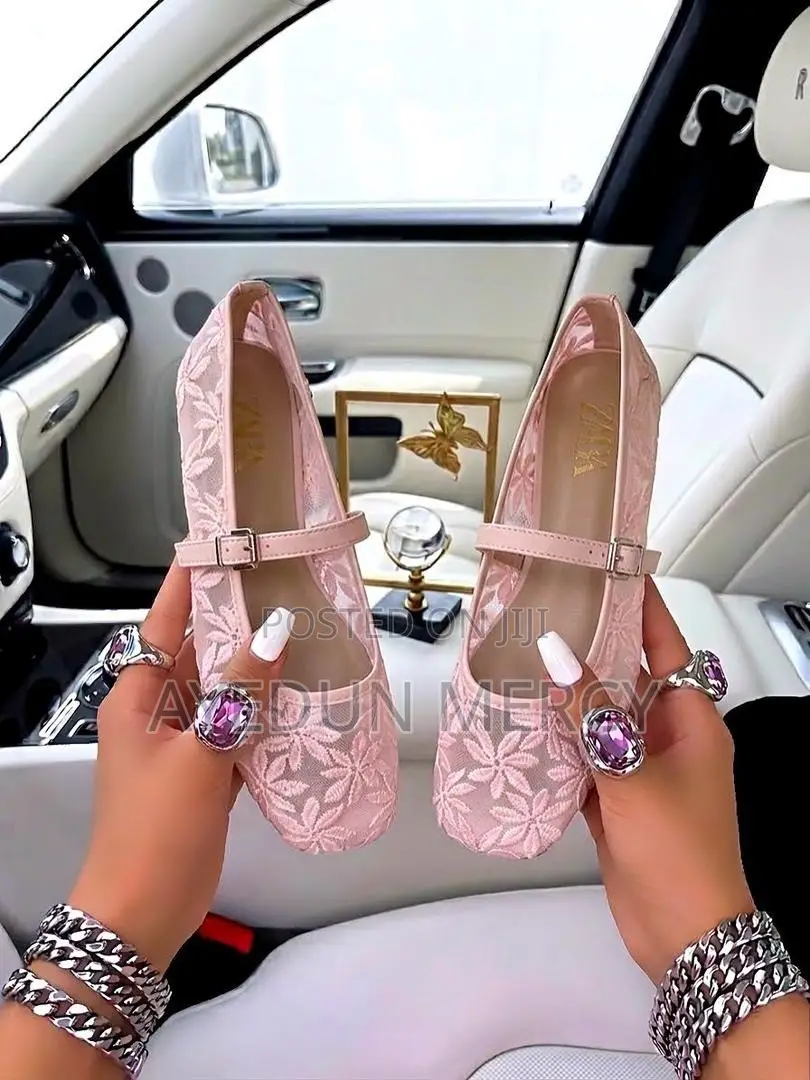 Flat Cotton Shoe
