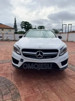 Mercedes-Benz GLA 250 2016 White