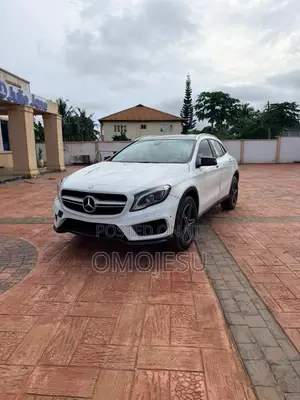 Mercedes-Benz GLA 250 2016 White