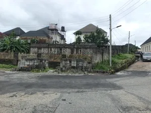 4bdrm Bungalow in Galadimawa for sale