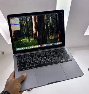 Laptop Apple MacBook Pro 2020 8GB Intel Core i5 SSD 512GB