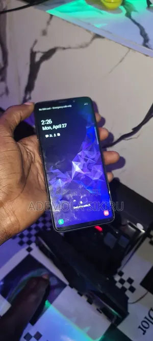 Samsung Galaxy S9 Plus 64 GB Black