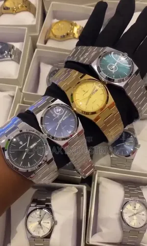 Poedagar Quartz Wristwatch