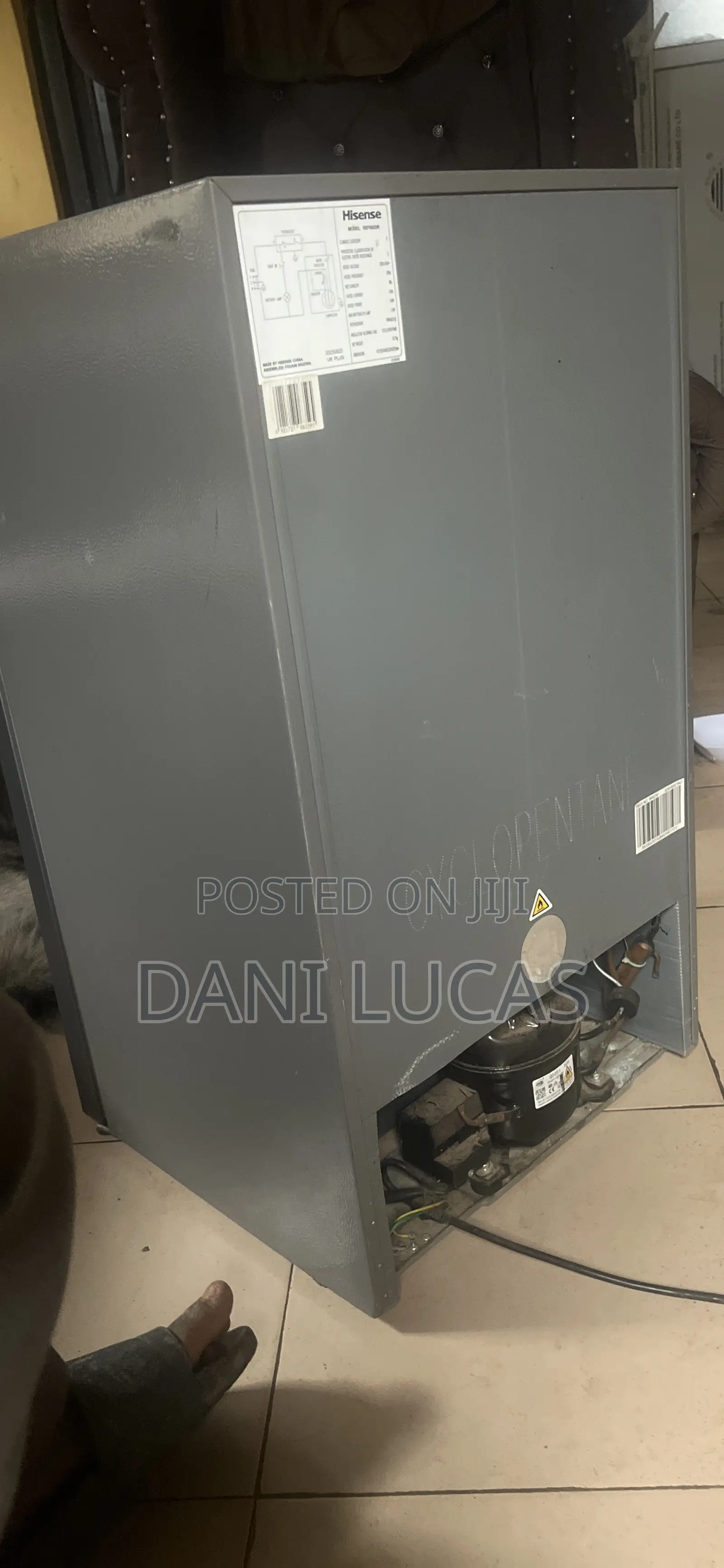 I Want to Sell a Fridge