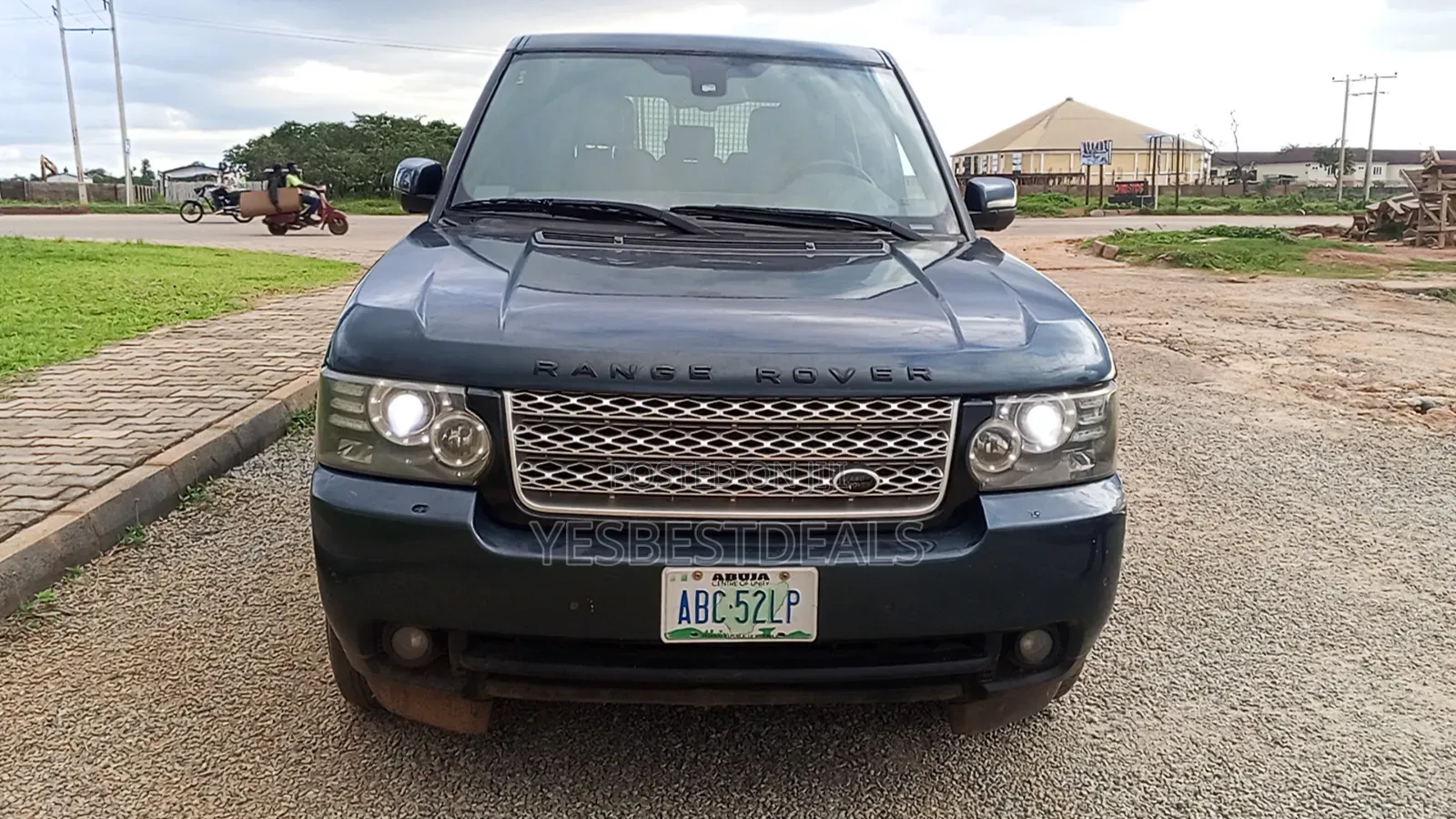 Land Rover Range Rover 2012 Green