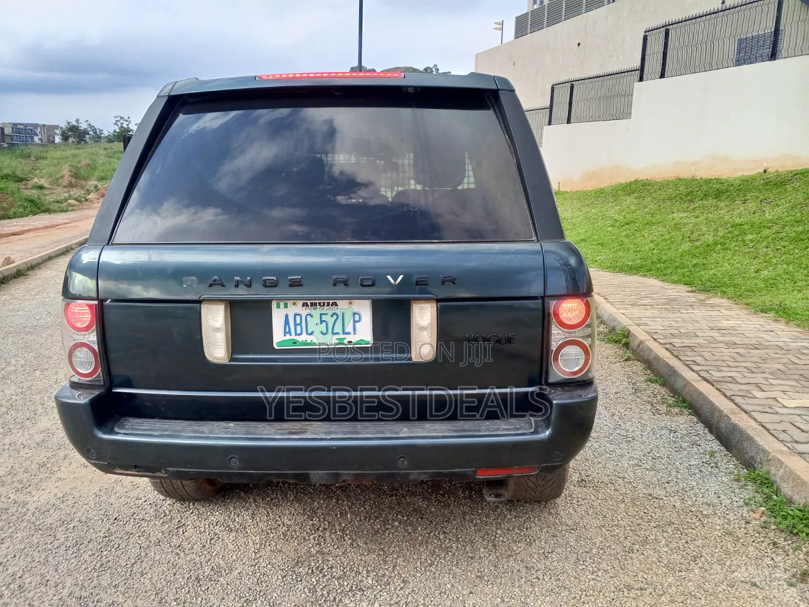 Land Rover Range Rover 2012 Green