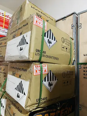 Pattern® (25.6v/100ah 2.56kwh)
