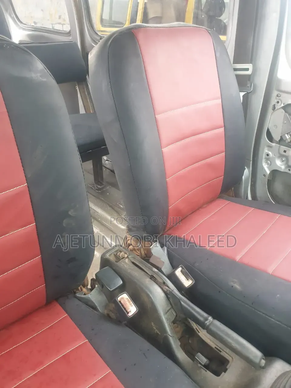 Suzuki APV Minibus 2010 Yellow