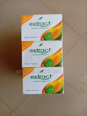 Extract Whitening Herbal Soap