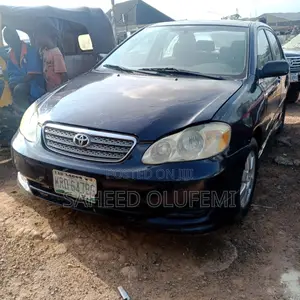 Toyota Corolla 2005 Black