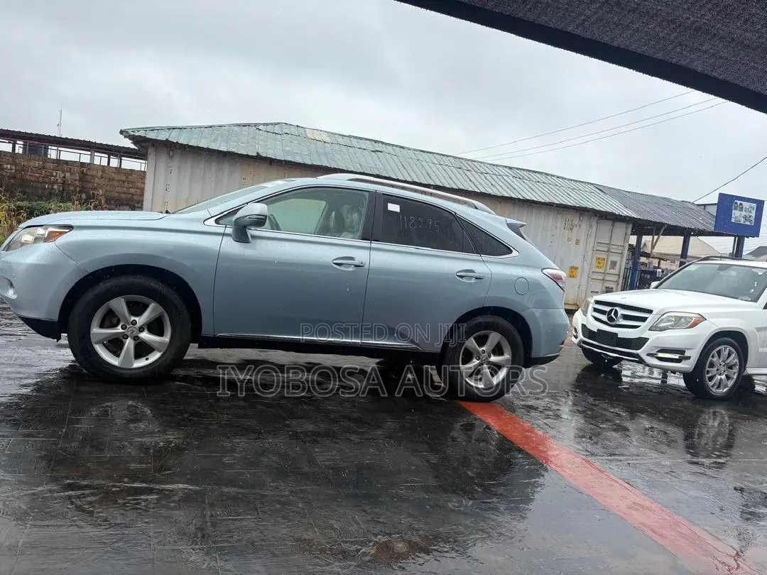 Lexus RX 2012 Blue