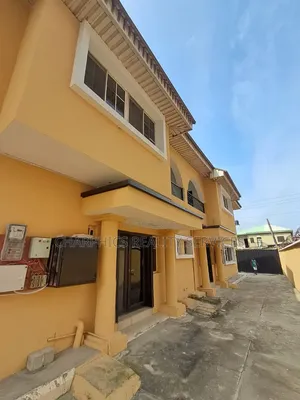 2bdrm Apartment in Igbo-efon for rent