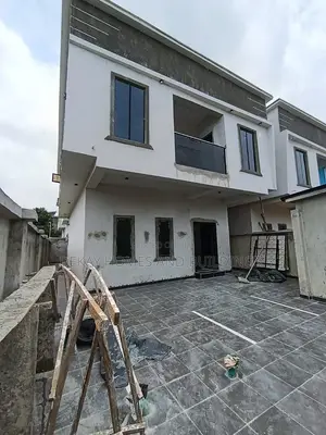 3bdrm Duplex in Awoyaya for sale