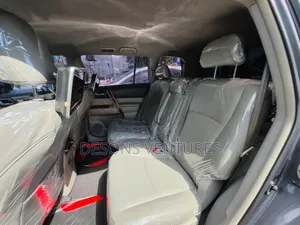 Toyota Highlander 2013 Silver