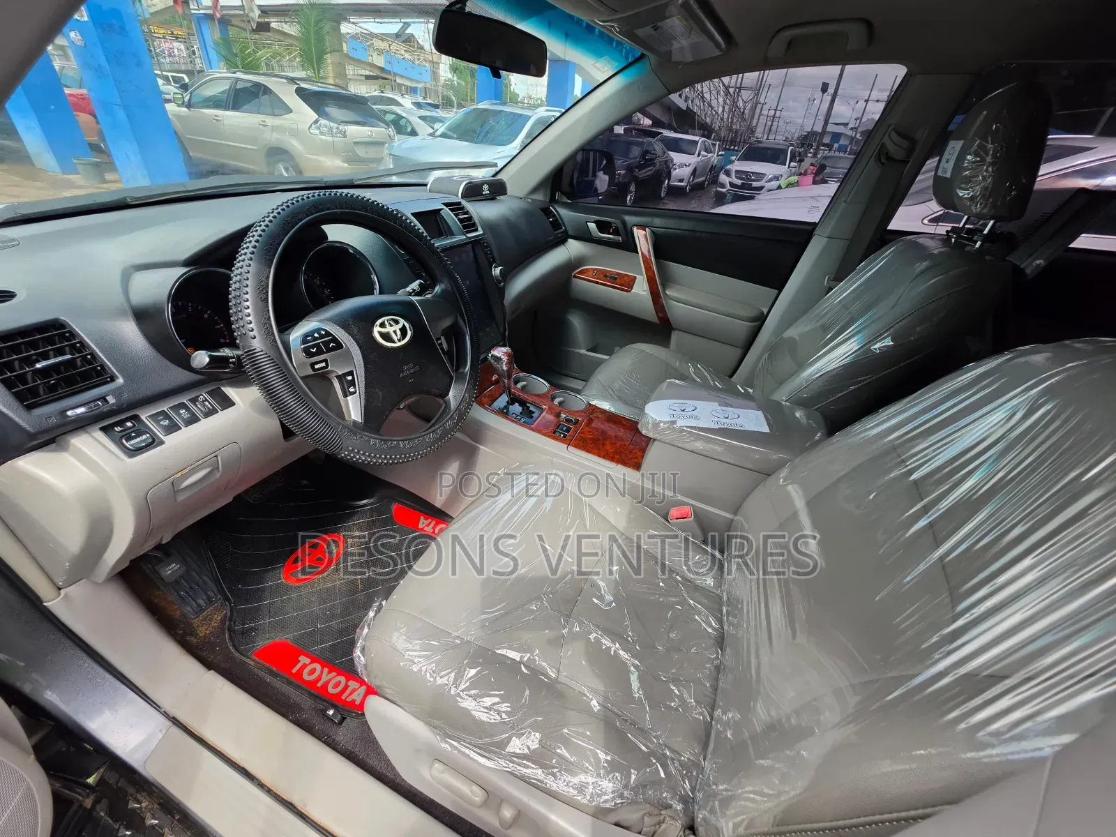 Toyota Highlander 2013 Silver