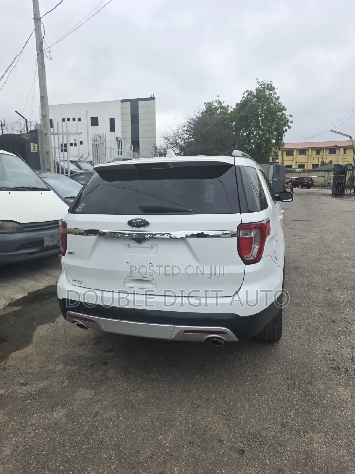 Ford Explorer 2017 White
