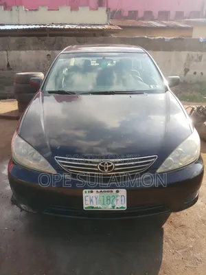 Toyota Camry LE 4dr Sedan (2.4L 4cyl 5A) 2005 Black