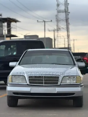 Mercedes-Benz C180 2000 Gray