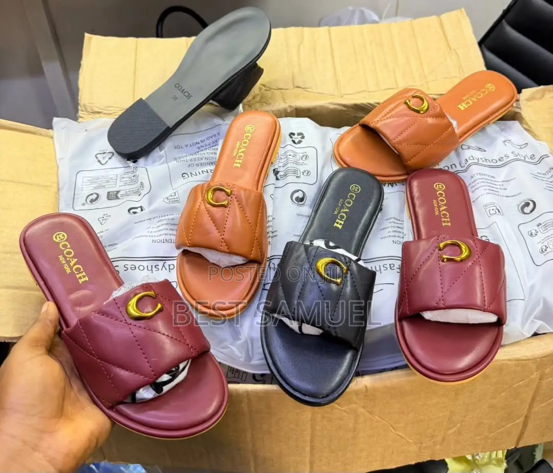 Quality Coach Slippers
