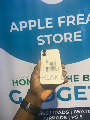 Apple iPhone 16 128 GB White