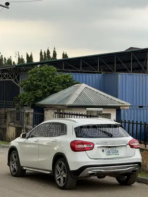 Mercedes-Benz GLA 250 2015 White